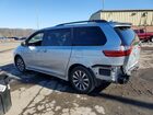 2020 Toyota Sienna Le Серебряный vin: 5TDJZ3DC2LS251362