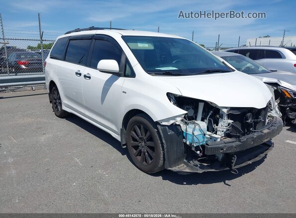 5TDJZ3DC3JS202605 2018 TOYOTA SIENNA White წინა მარჯვენა