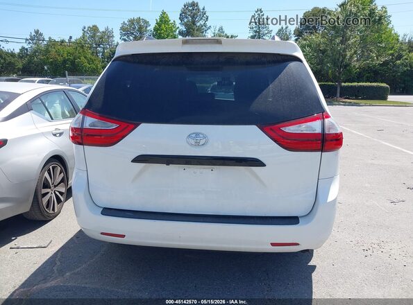 5TDJZ3DC3JS202605 2018 TOYOTA SIENNA White 