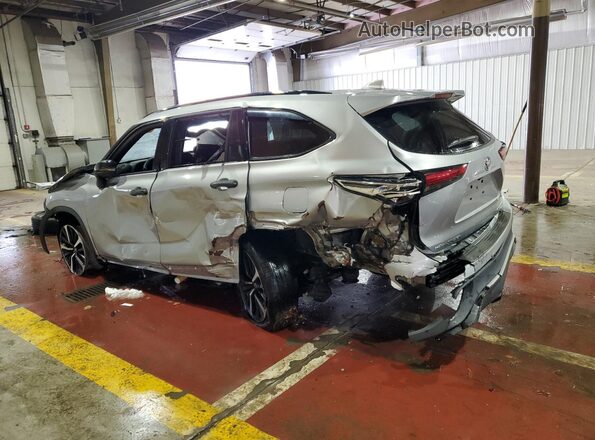 5TDJZRBH5MS069920 2021 TOYOTA HIGHLANDER Серебряный 