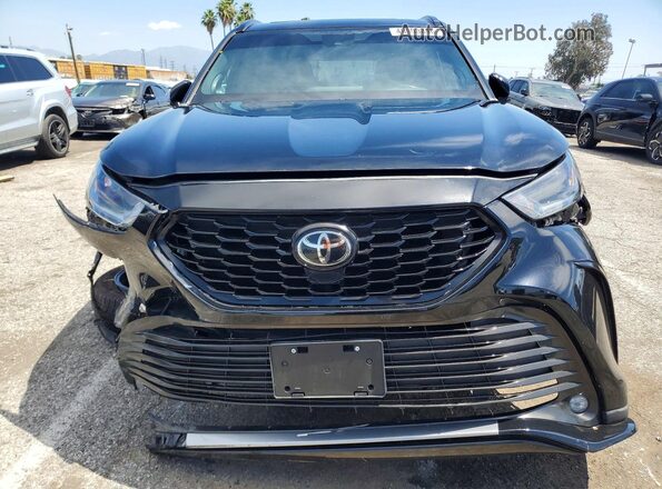 5TDJZRBH9MS071959 2021 TOYOTA HIGHLANDER Черный Вид спереди