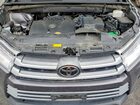 2017 Toyota Highlander Xle Серебряный vin: 5TDJZRFH0HS422984