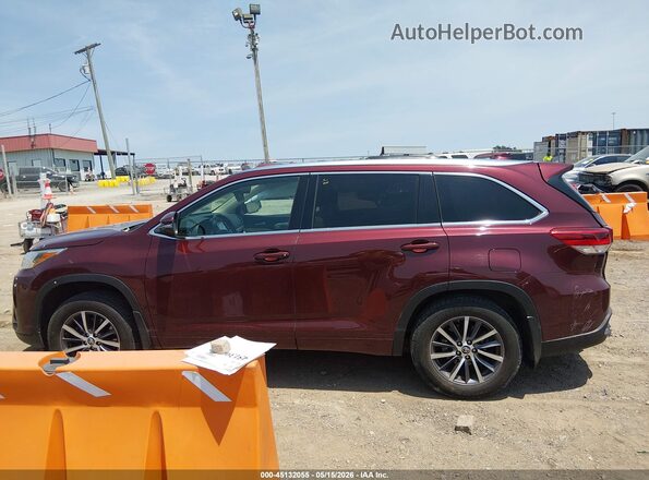 5TDJZRFH0JS491860 2018 TOYOTA HIGHLANDER Бежевый Панорамный вид салона 360°