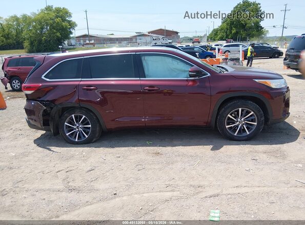 5TDJZRFH0JS491860 2018 TOYOTA HIGHLANDER Бежевый Вид задней части салона