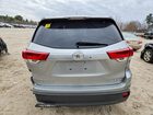 2018 Toyota Highlander Xle Silver vin: 5TDJZRFH0JS539888