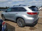 2018 Toyota Highlander Xle Silver vin: 5TDJZRFH0JS552835