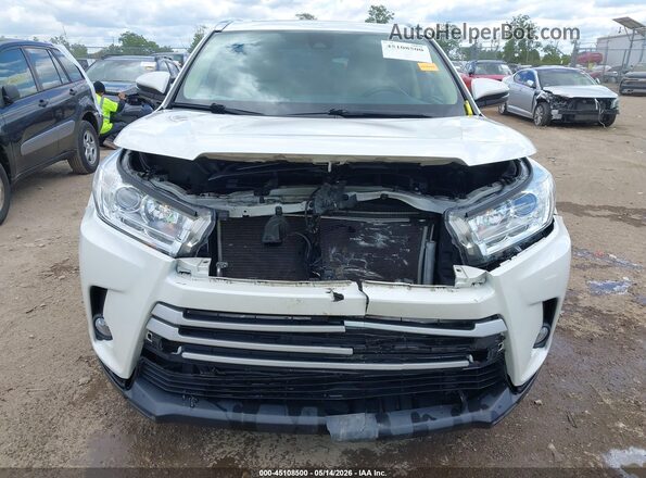 5TDJZRFH0JS912508 2018 TOYOTA HIGHLANDER White Widok z przodu