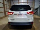2019 Toyota Highlander Xle Белый vin: 5TDJZRFH0KS563786