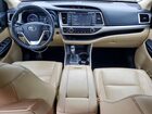 2019 Toyota Highlander Xle Белый vin: 5TDJZRFH0KS563786