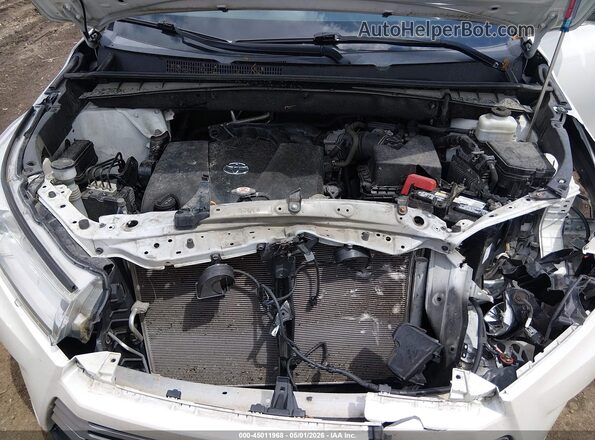 5TDJZRFH0KS993348 2019 TOYOTA LE White Widok z tyłu