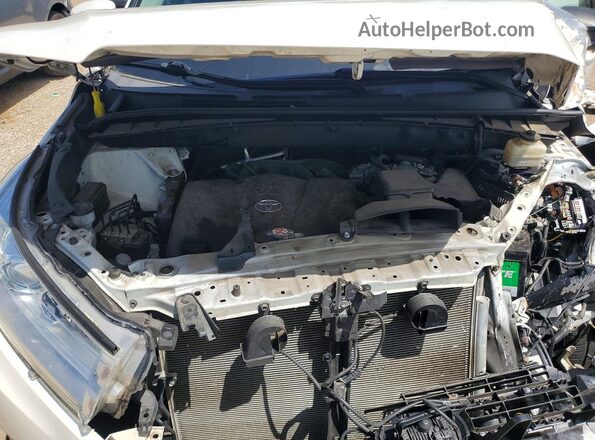 5TDJZRFH1JS836068 2018 TOYOTA HIGHLANDER White ძრავის განყოფილების ხედი
