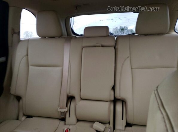 5TDJZRFH1JS851007 2018 TOYOTA HIGHLANDER Бордовый Вид задних сидений