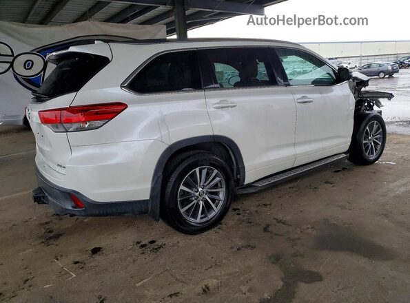 5TDJZRFH1JS902960 2018 TOYOTA HIGHLANDER White უკანა მარჯვენა