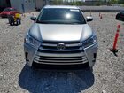 2017 Toyota Highlander Xle Серебряный vin: 5TDJZRFH2HS438801