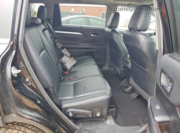 5TDJZRFH3JS536872 2018 TOYOTA HIGHLANDER Черный Вид задних сидений