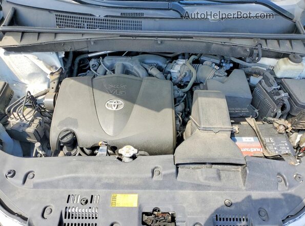 5TDJZRFH3JS833253 2018 TOYOTA HIGHLANDER Белый Вид подкапотного пространства
