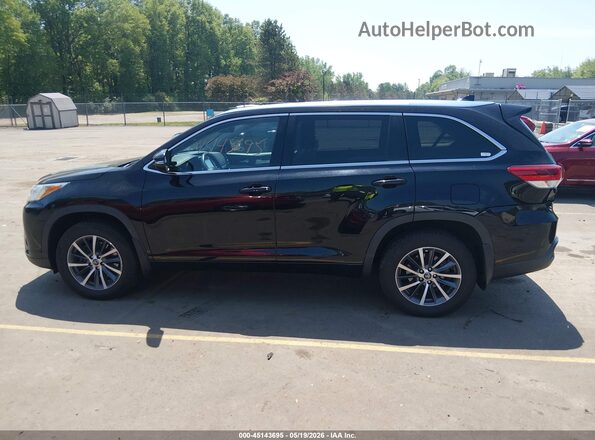 5TDJZRFH5JS546609 2018 TOYOTA HIGHLANDER Black 360 interior view