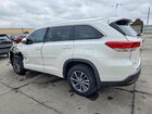 2018 Toyota Highlander Xle Белый vin: 5TDJZRFH6JS875674