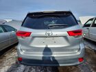 2017 Toyota Highlander Xle Silver vin: 5TDJZRFH7HS474192
