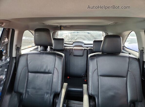 5TDJZRFH7HS474192 2017 TOYOTA HIGHLANDER Silver Vista de los asientos traseros