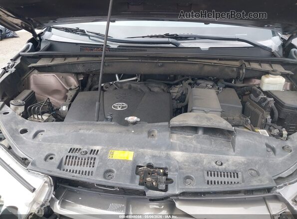 5TDJZRFH8HS474864 2017 TOYOTA LE Оранжевый Вид сзади