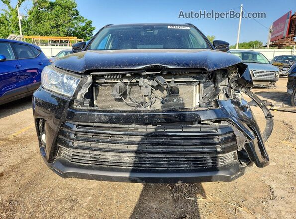 5TDJZRFH8JS554770 2018 TOYOTA HIGHLANDER Черный Вид спереди