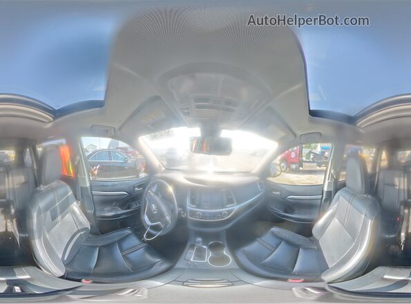 5TDJZRFH8JS554770 2018 TOYOTA HIGHLANDER Черный Панорамный вид салона 360°