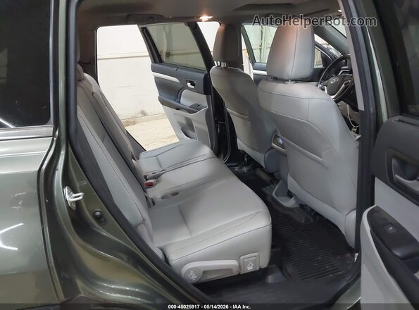 5TDJZRFH8JS891021 2018 TOYOTA LE Green Vista de la etiqueta del VIN