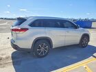 2018 Toyota Highlander Xle White vin: 5TDJZRFH9JS528095