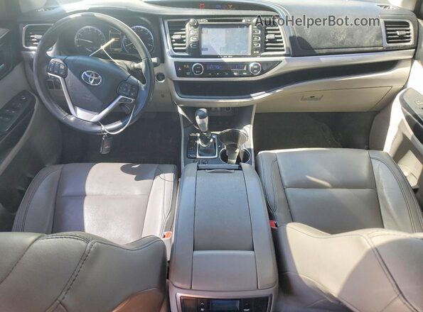 5TDJZRFH9JS528095 2018 TOYOTA HIGHLANDER White Vista del salpicadero