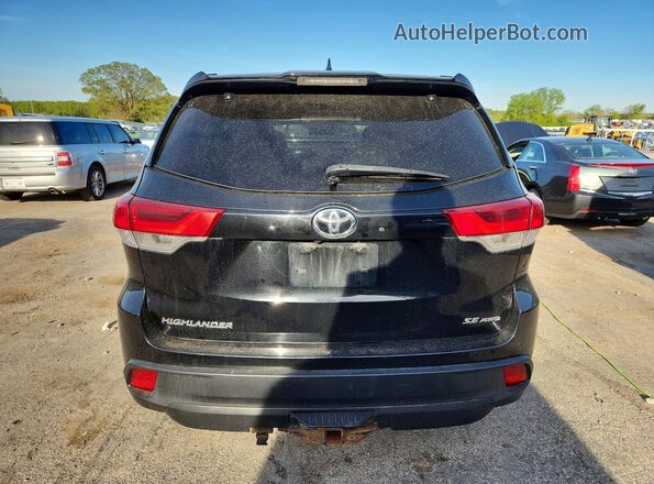 5TDJZRFH9JS535225 2018 TOYOTA HIGHLANDER Black Rear view