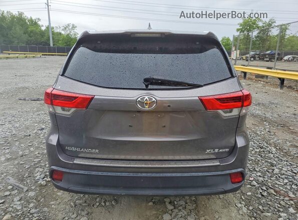 5TDJZRFH9JS540800 2018 TOYOTA HIGHLANDER Gray Вид ззаду