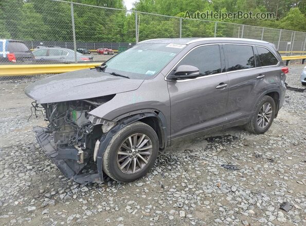 5TDJZRFH9JS540800 2018 TOYOTA HIGHLANDER Gray Передня ліва чверть