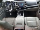 2018 Toyota Highlander Xle Gray vin: 5TDJZRFH9JS540800