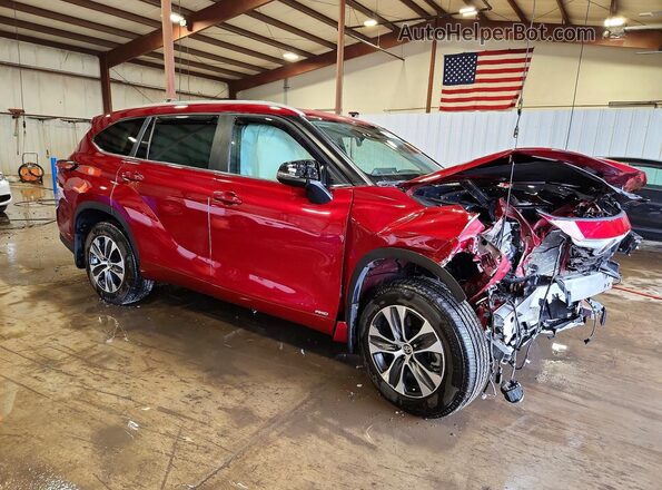 5TDKBRCH0SS680619 2025 TOYOTA HIGHLANDER Красный Передняя правая четверть