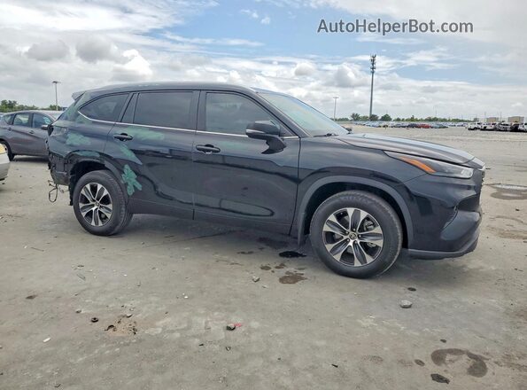 5TDKDRBH2RS570161 2024 TOYOTA HIGHLANDER Black Delantero derecho