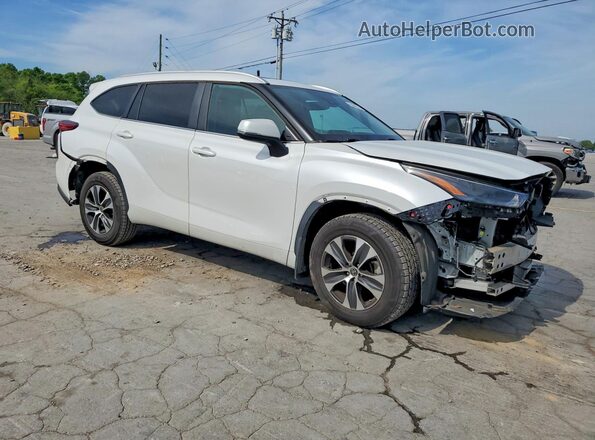 5TDKDRBH6PS041356 2023 TOYOTA HIGHLANDER Белый Передняя правая четверть