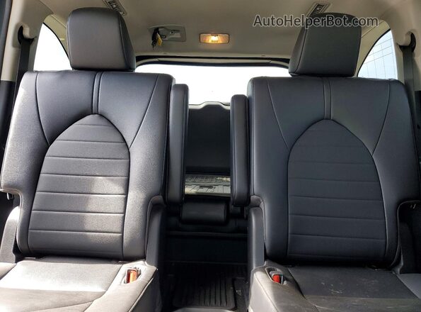 5TDKDRBH6PS041356 2023 TOYOTA HIGHLANDER Белый Вид задних сидений