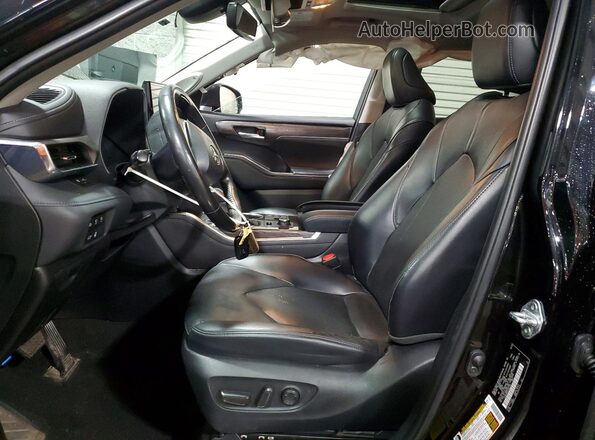 5TDKDRBH8PS027183 2023 TOYOTA HIGHLANDER Black Widok wnętrza z przodu