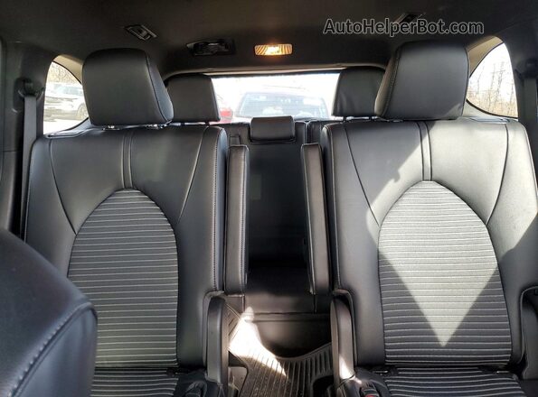 5TDKDRBH9PS002695 2023 TOYOTA HIGHLANDER Blue Widok tylnych siedzeń