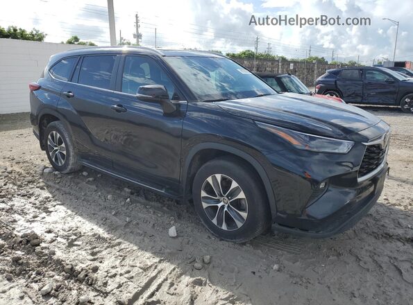 5TDKDRBHXPS026701 2023 TOYOTA HIGHLANDER Black Przód prawy