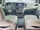 2016 Toyota Sienna Le Серебряный vin: 5TDKK3DC1GS718818