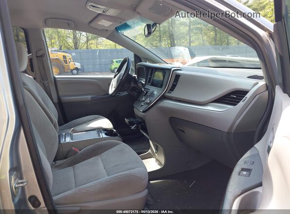 5TDKK3DC3GS739282 2016 TOYOTA LE Серый Вид салона спереди
