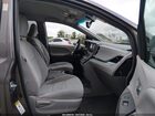 2016 Toyota Sienna Le 8 Passenger Серый vin: 5TDKK3DC7GS729435