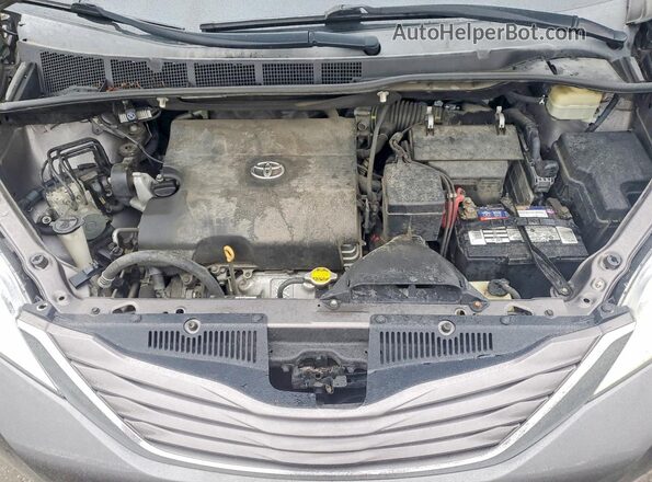5TDKK3DC9GS746480 2016 TOYOTA SIENNA Серый Вид подкапотного пространства