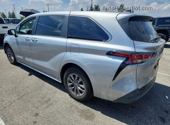 5TDKRKEC2MS047434 2021 TOYOTA SIENNA Серебряный Задняя левая четверть