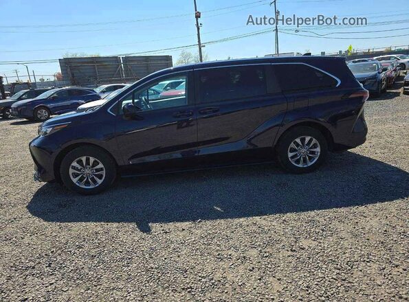 5TDKSKFC5RS136232 2024 TOYOTA SIENNA Blue Widok wnętrza 360 stopni