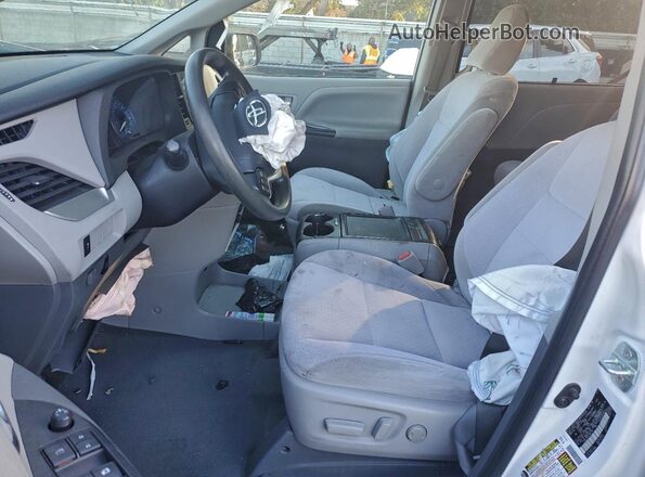 5TDKZ3DC0LS081149 2020 TOYOTA SIENNA White წინა სალონის ხედი