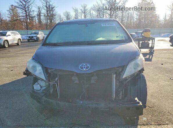 5TDKZ3DC1HS808029 2017 TOYOTA SIENNA Gray Դիմացի տեսք