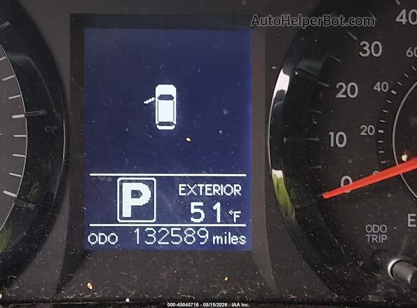 5TDKZ3DC1HS823792 2017 TOYOTA SIENNA Silver 